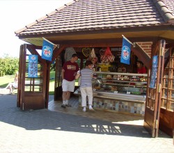 Kiosk Old 99