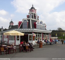 Café Mississippi Dampfer
