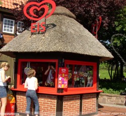 Kiosk Wildwasserbahn I