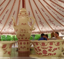 Kaffeetassenkarussell