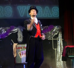 Lars Vegas Show