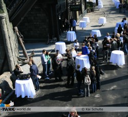 Krake Einweihungs Gäste