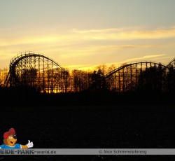 Colossos im Sonnenuntergang