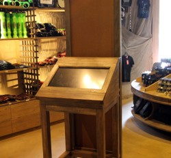 Krake lebt! Foto Terminal