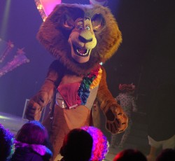 Premiere Madagascar Live!