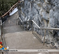 Treppe zu Mountain Rafting