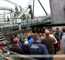 Flug der Dämonen: Führung