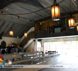 Flug der Dämonen: Station