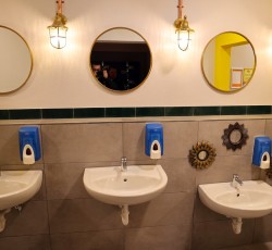 Toiletten 