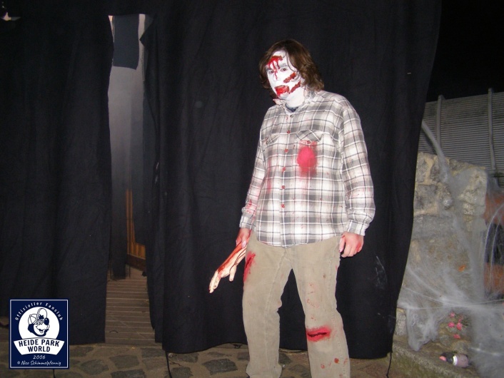 061027 Ns Halloween Forrest Of Fear 003